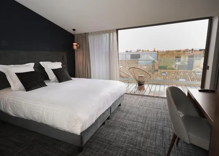 La Maison Bord'eaux Hotel 4*