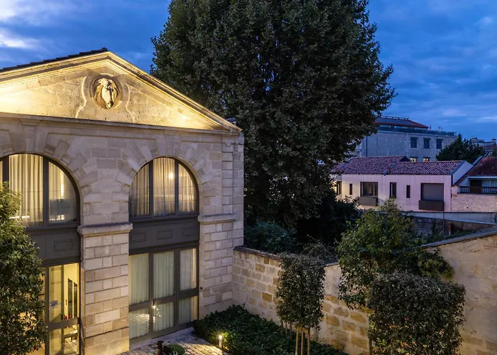 La Maison Bord'eaux 4*