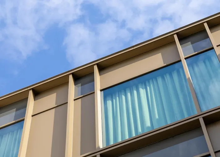 호텔 La Maison Bord'eaux 4*