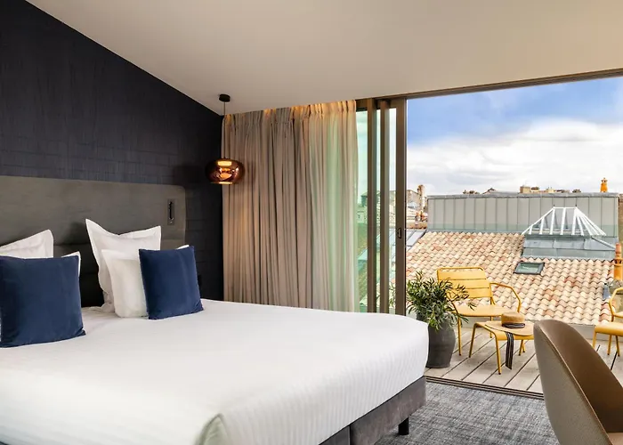 호텔 La Maison Bord'eaux 4*